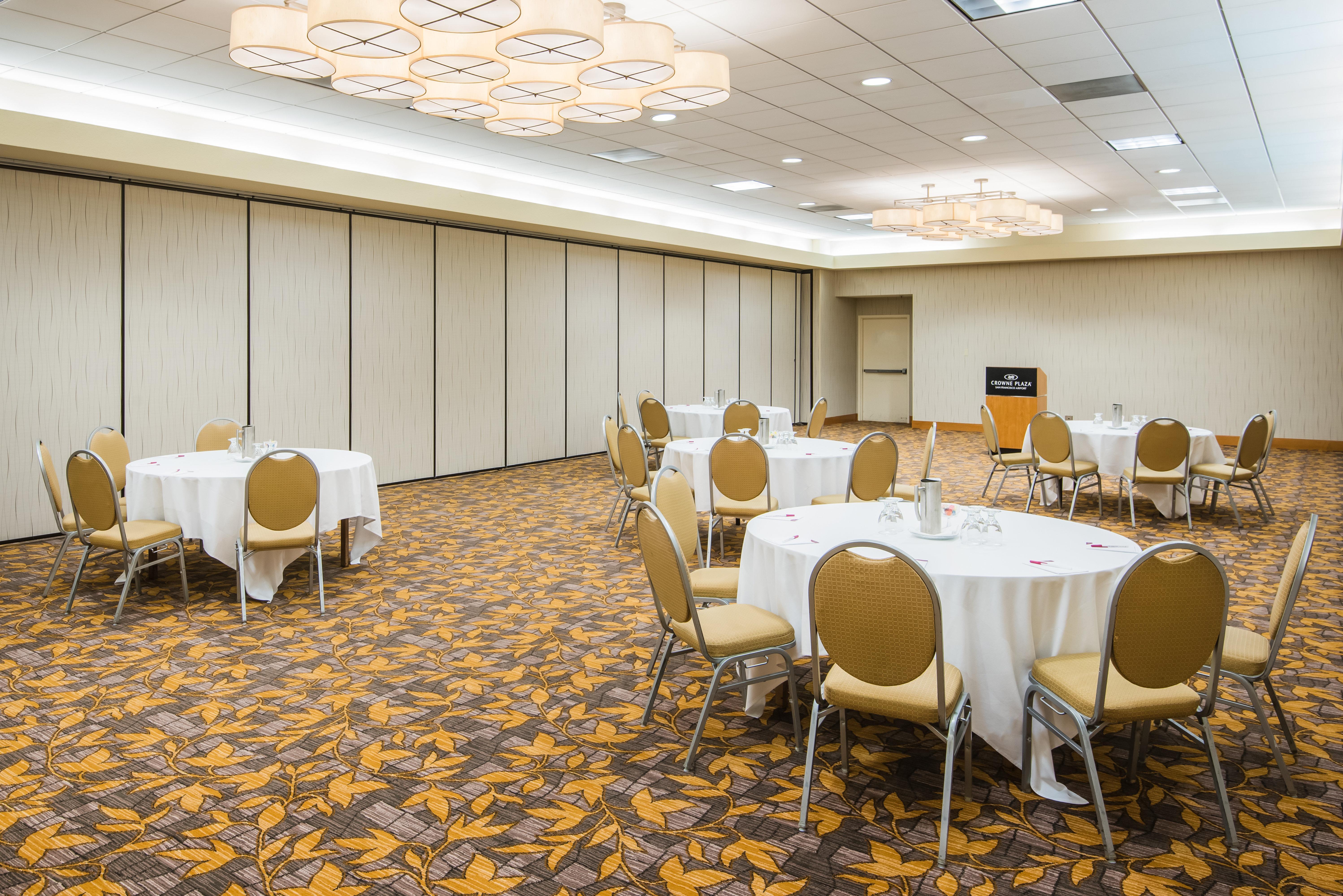 Hotel Crowne Plaza San Francisco Airport By Ihg 3*