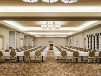 Hotel Crowne Plaza San Francisco Airport By Ihg 3*